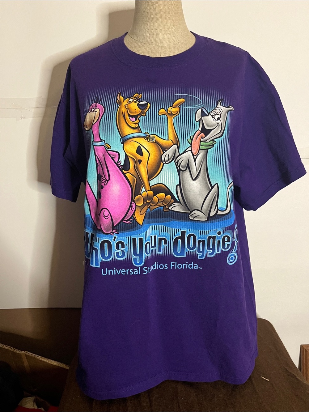 😀Vintage Scooby Doo Shirt Dino Astro Universal Studios Graphic Cartoon 90s